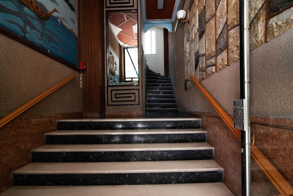 Pame Rentals - Walk Distance To Acropolis With A Charming Design Афины Экстерьер фото