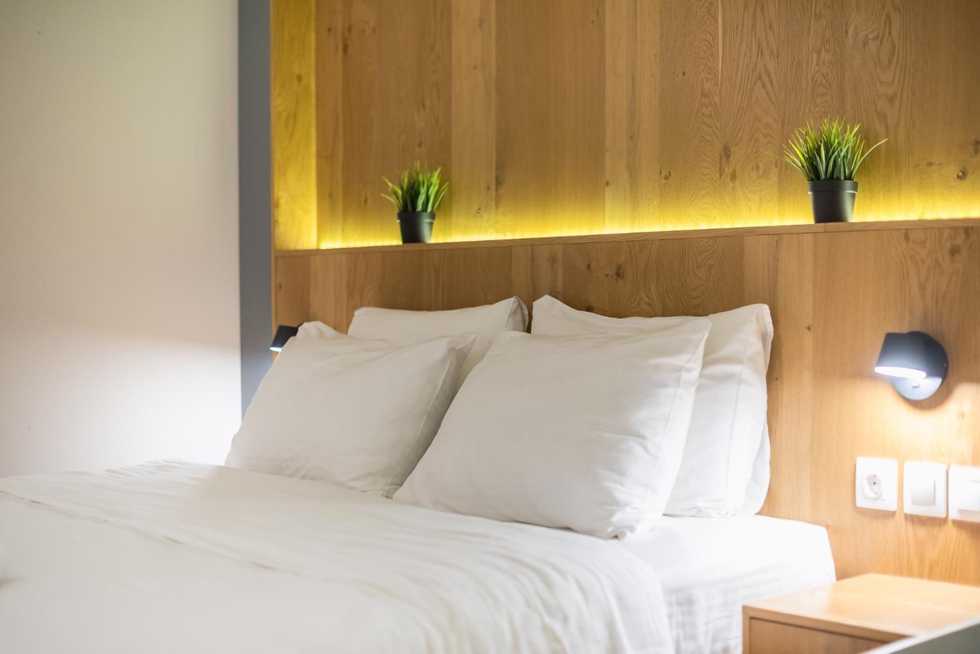 Pame Rentals - Walk Distance To Acropolis With A Charming Design Афины Экстерьер фото